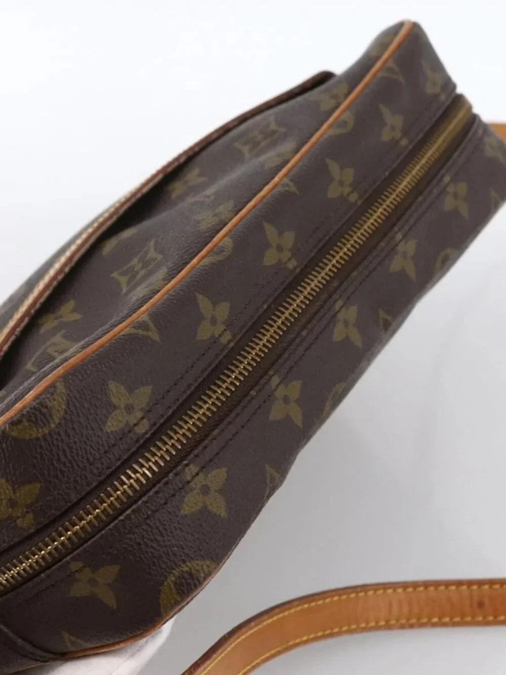 LOUIS VUITTON Monogram Trocadero 27 Shoulder Bag M51274 LV Auth ka2674